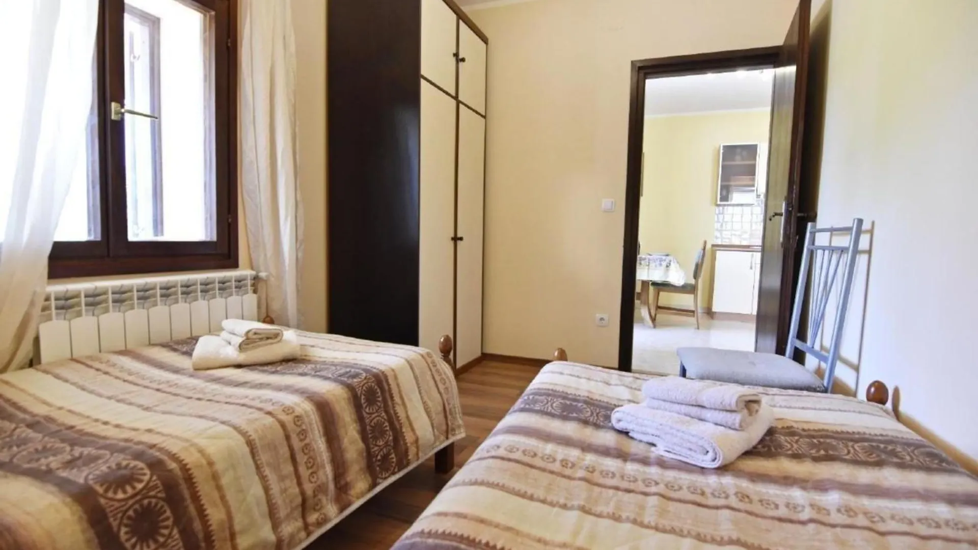 Ferienwohnung In Duba Mit Garten, Terrasse Und Grill